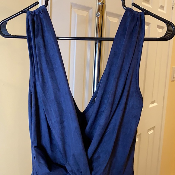 NWT Sexy fashionnova suede blue vneck dress w slit - Picture 12 of 12